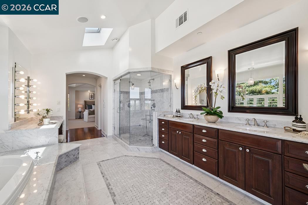 21 Nemea Ln