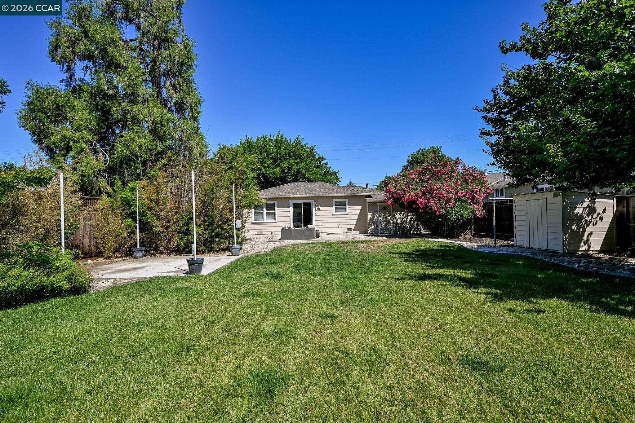 2530 Maple Ave
