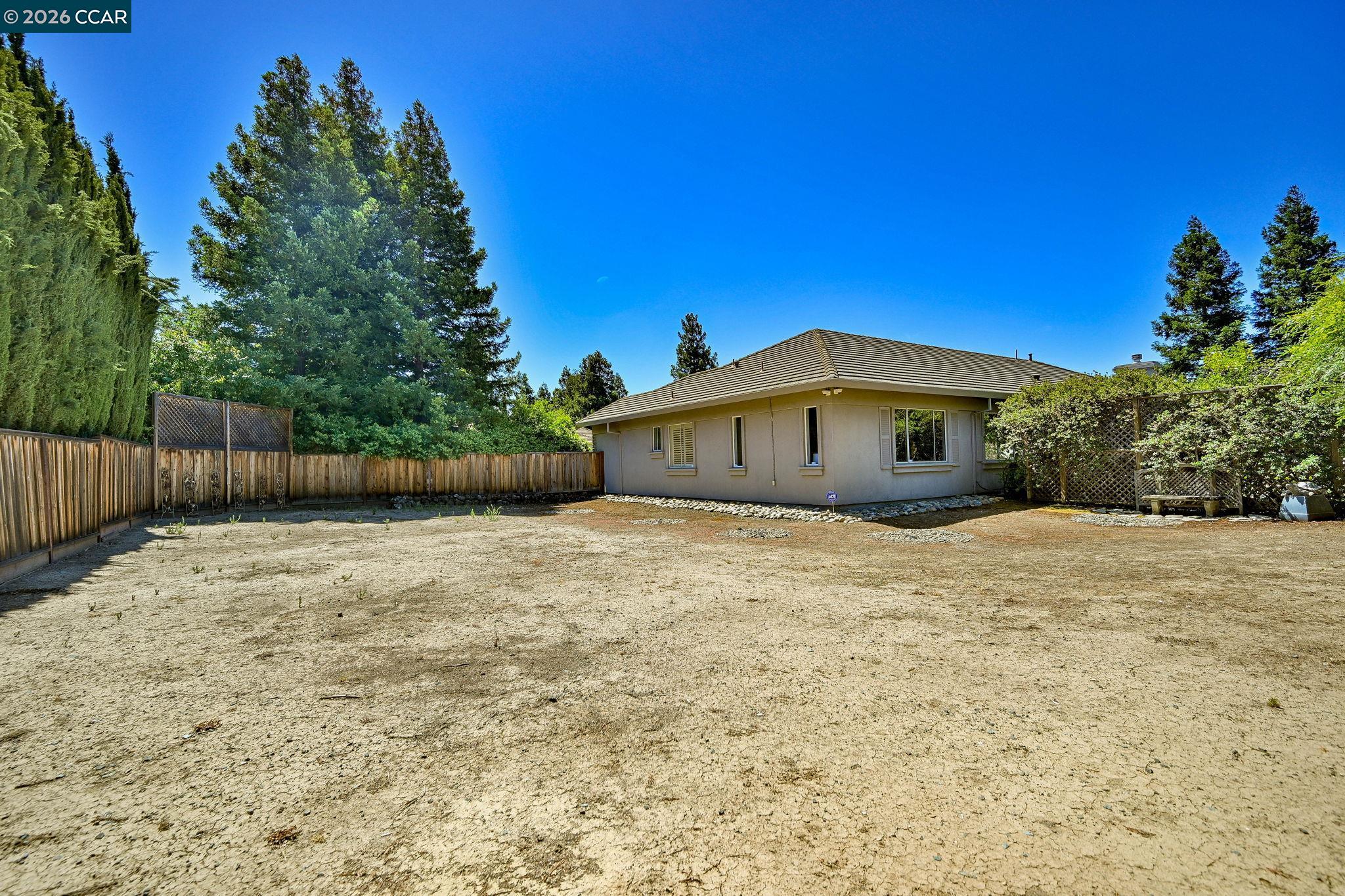 1895 Renee Way