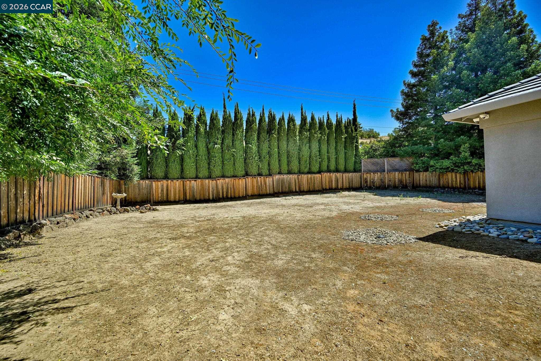 1895 Renee Way