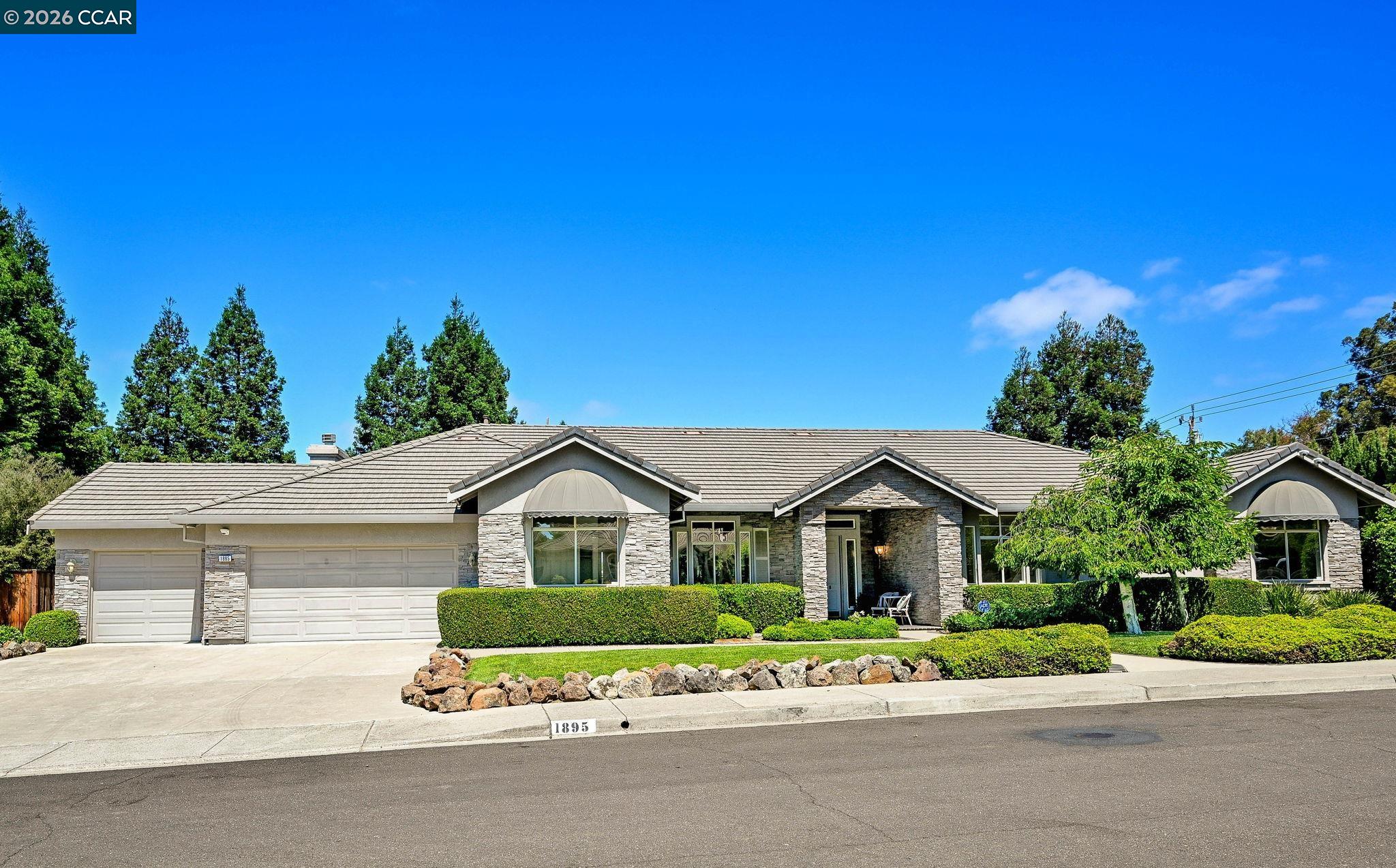 1895 Renee Way