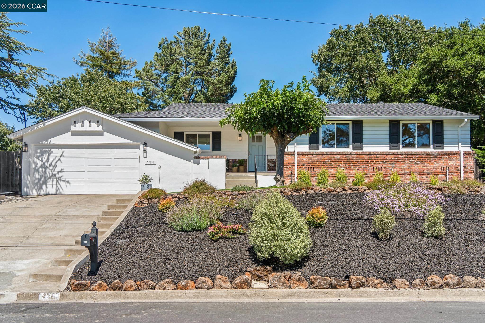 414 Castello Rd