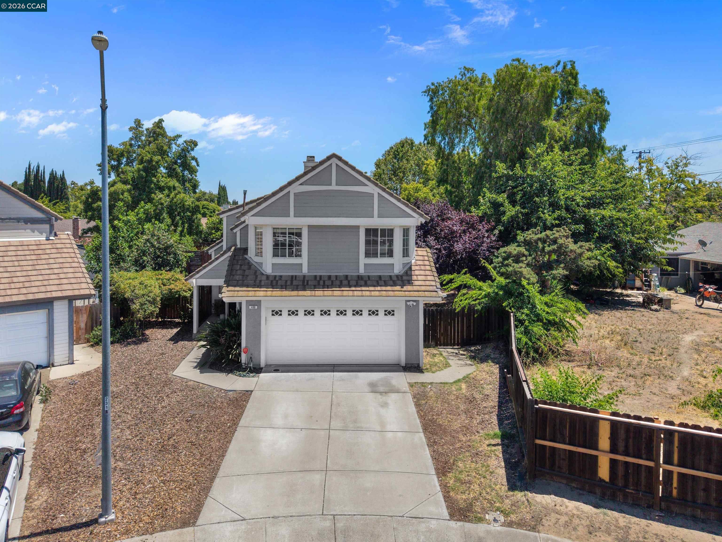 400 Devon Ct