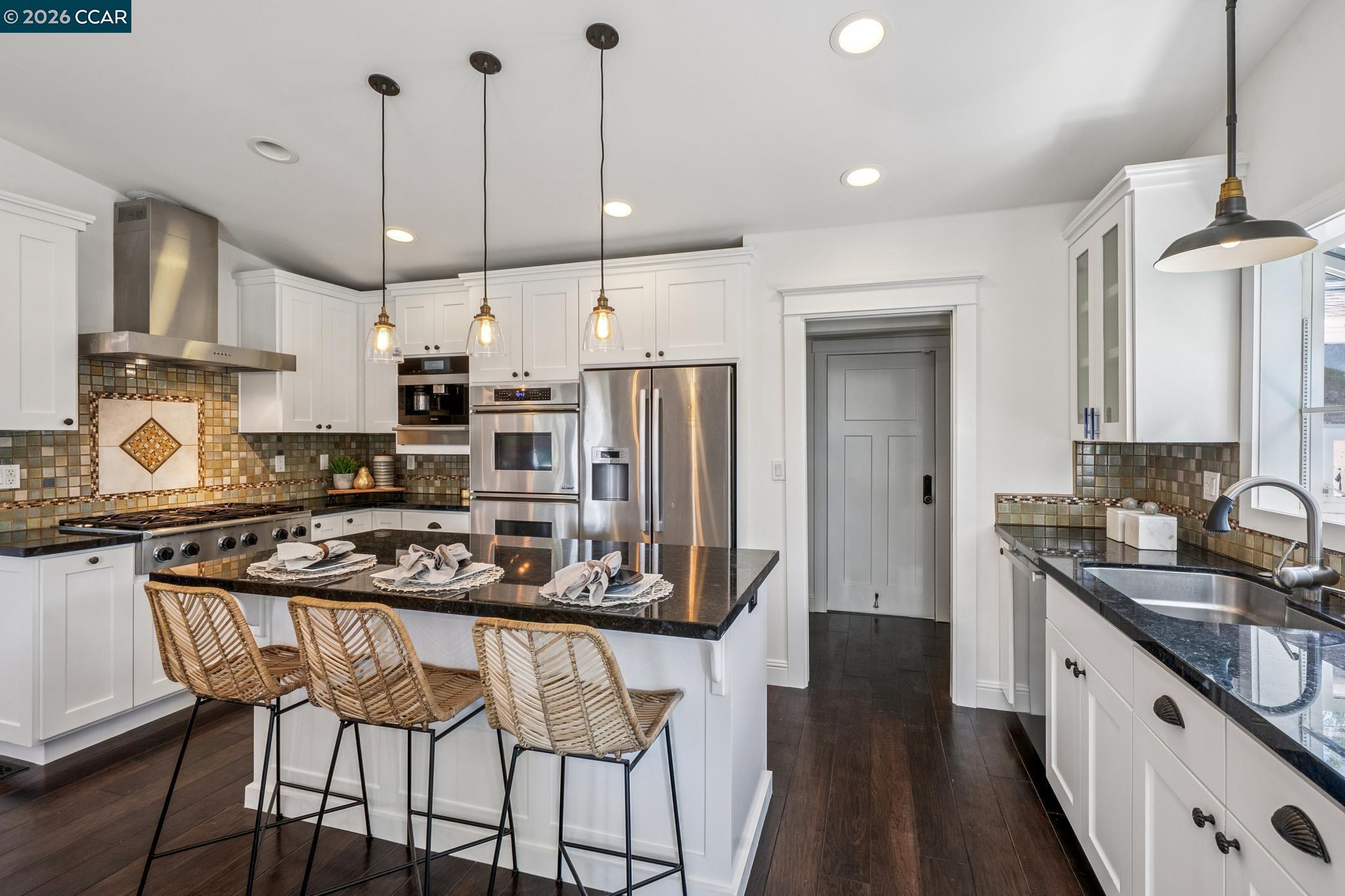 184 Cortsen Road