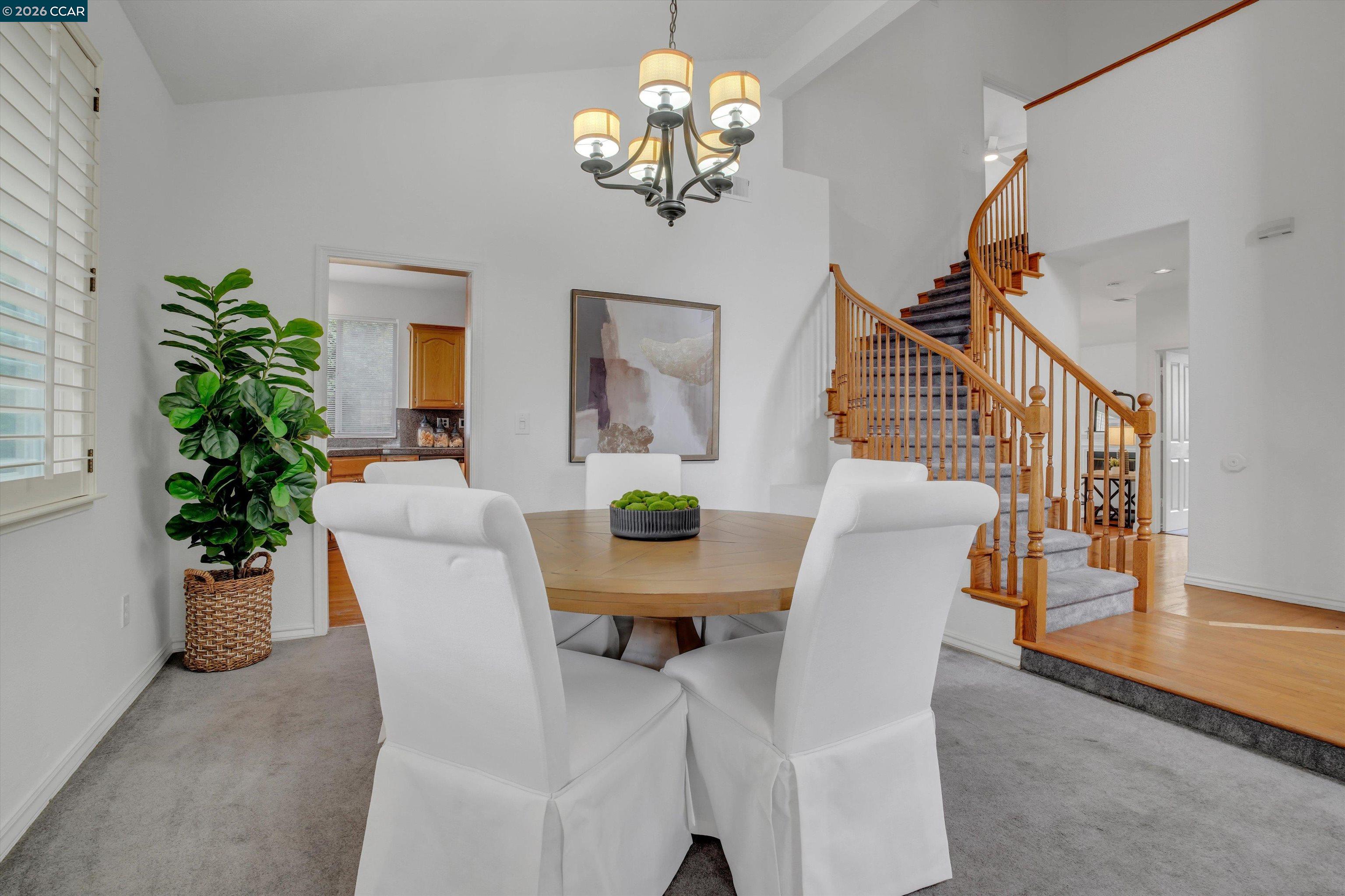 1932 Medicine Mountain Ct