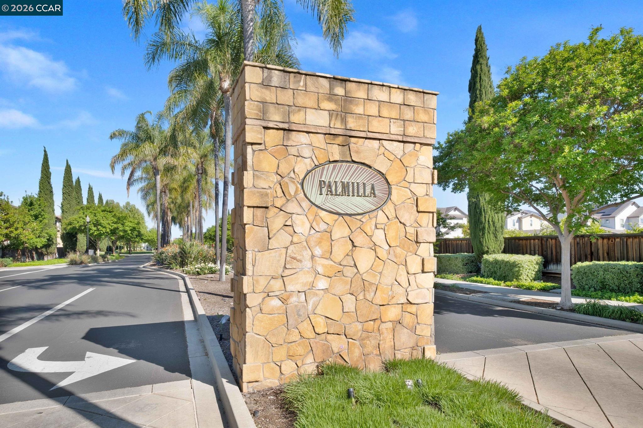 312 MacArthur Way