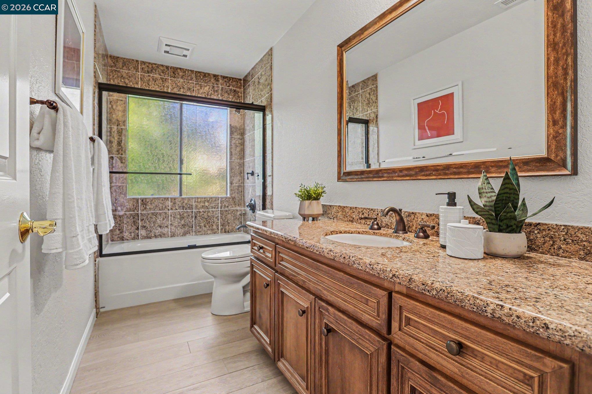 1827 Lamplight Court