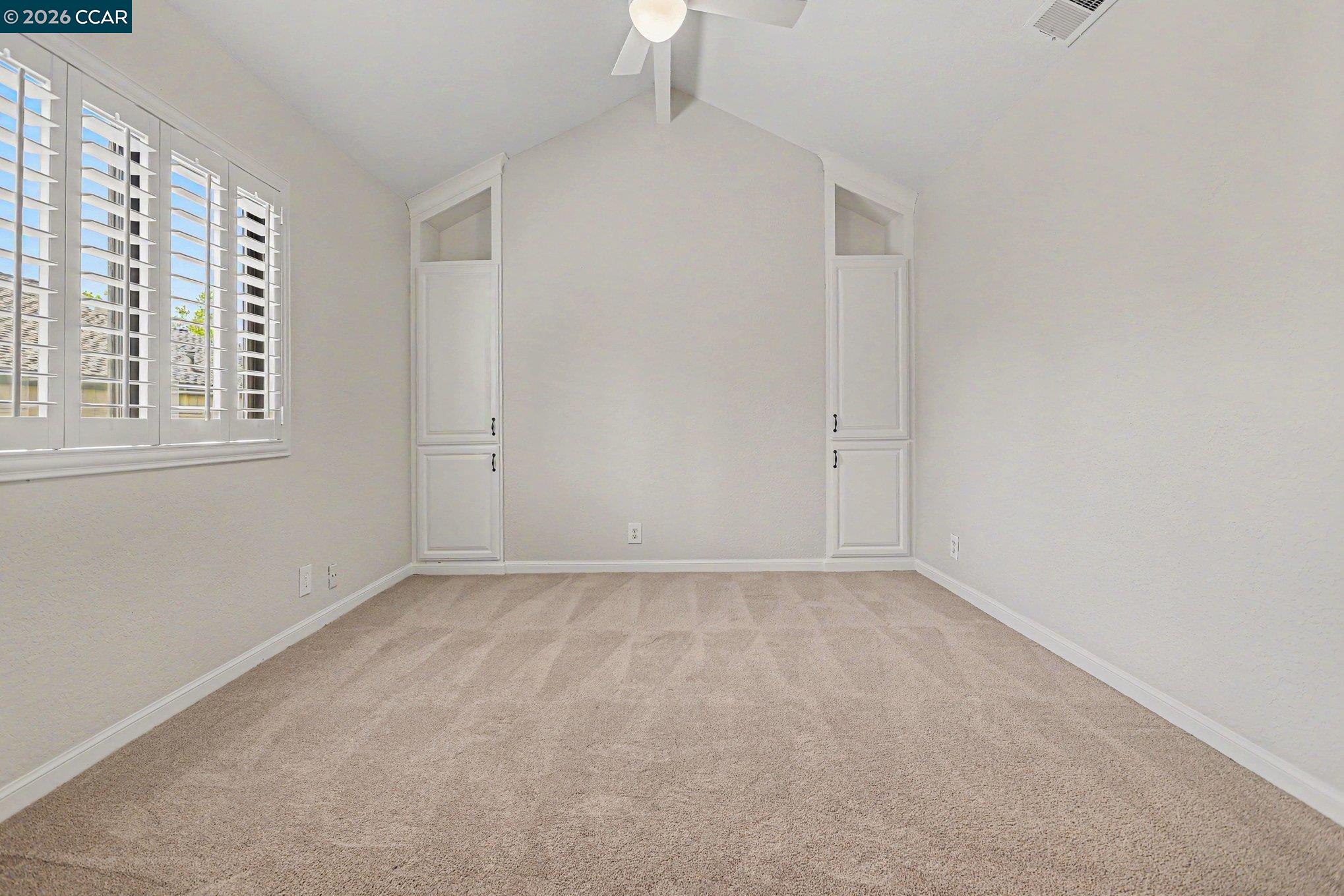 1827 Lamplight Court