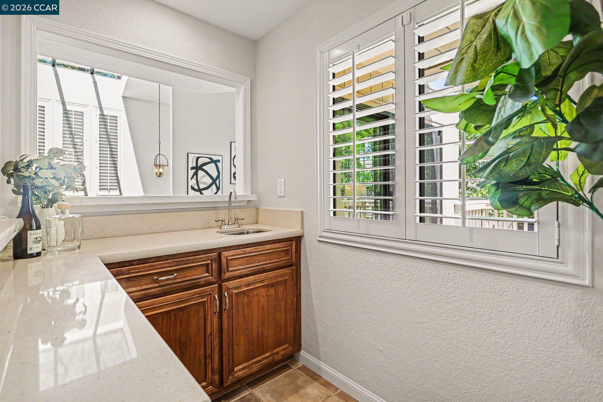 1827 Lamplight Court