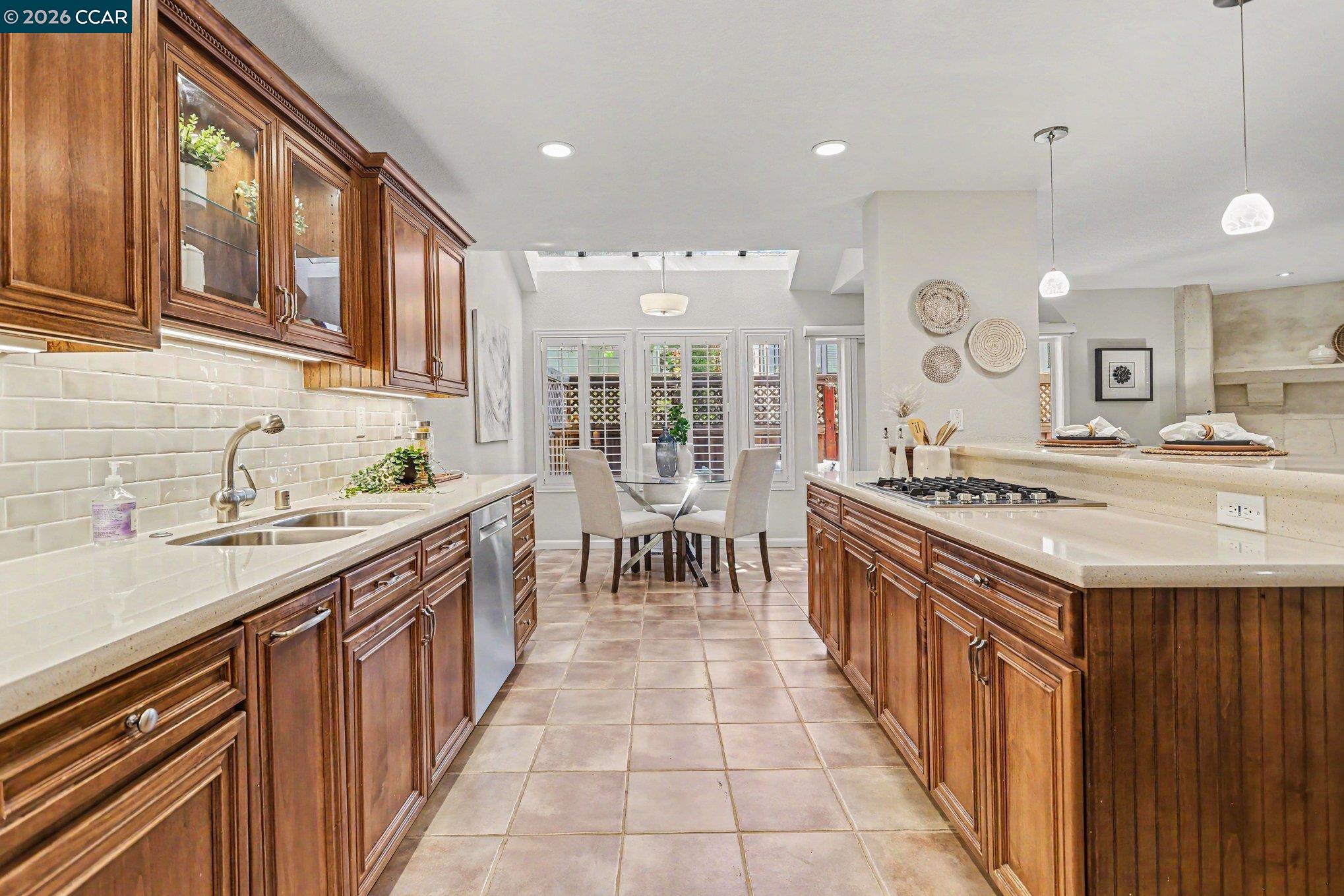 1827 Lamplight Court
