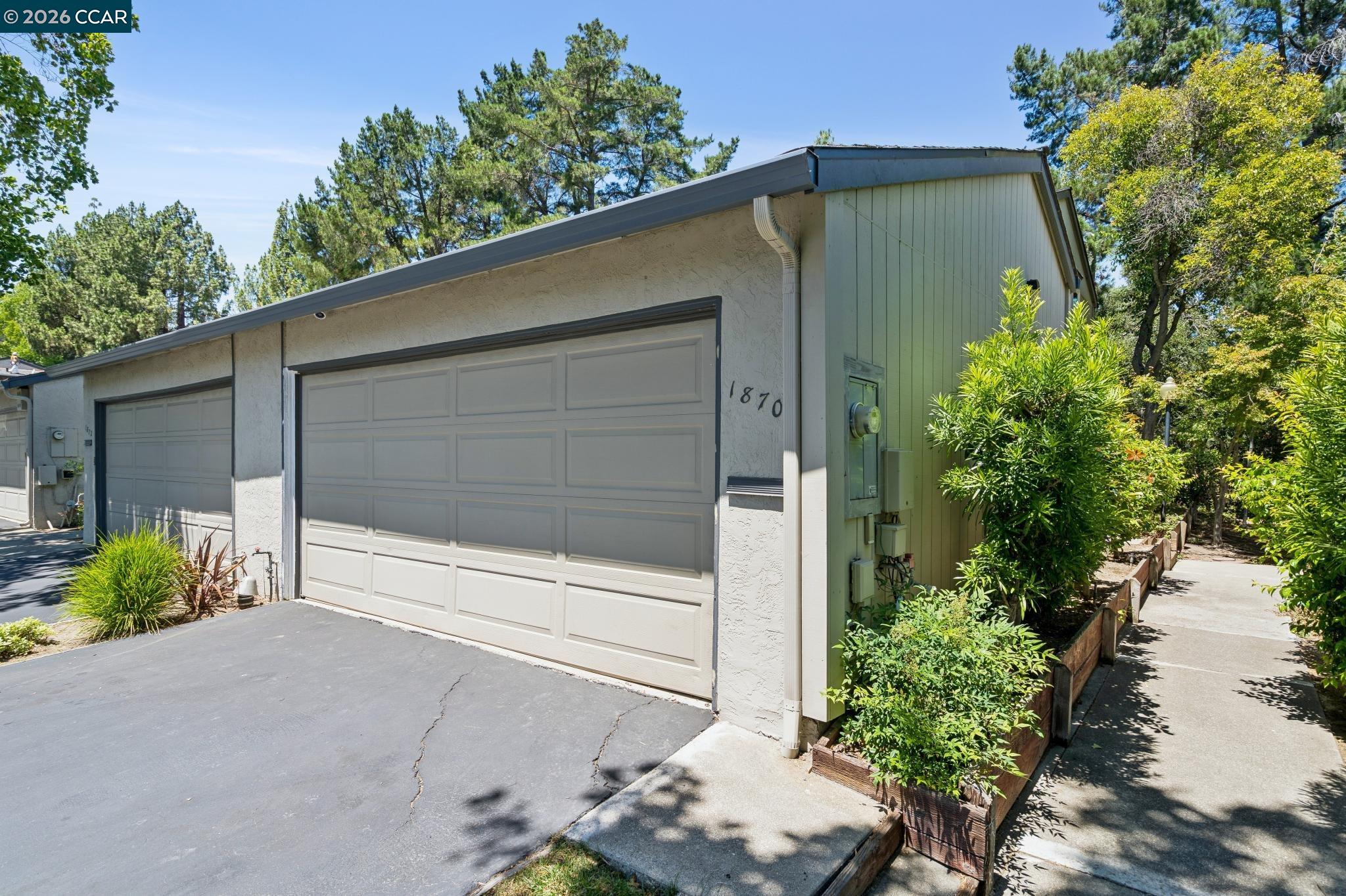 1870 Cannon Dr