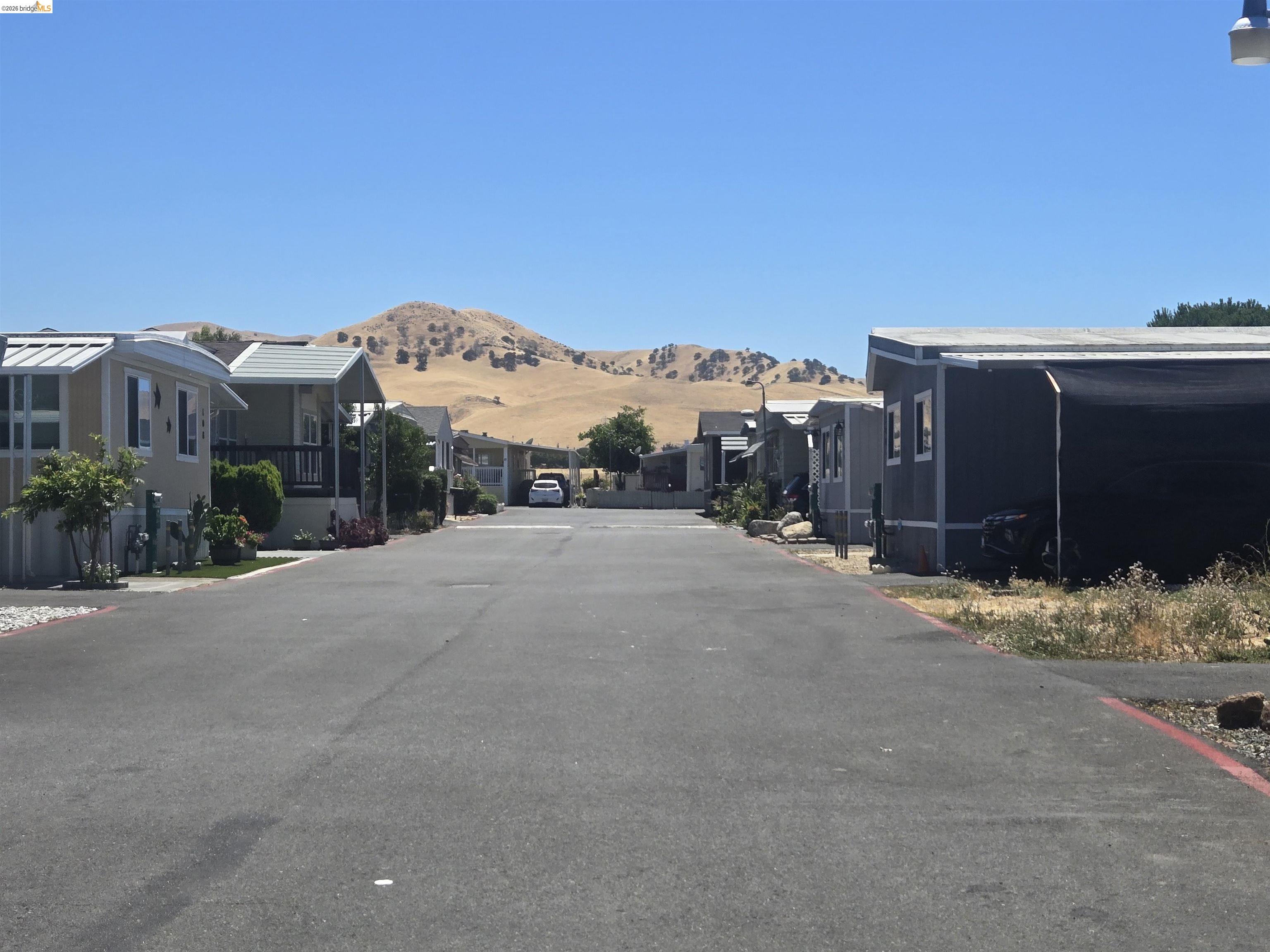 3301 Buchanan # 102