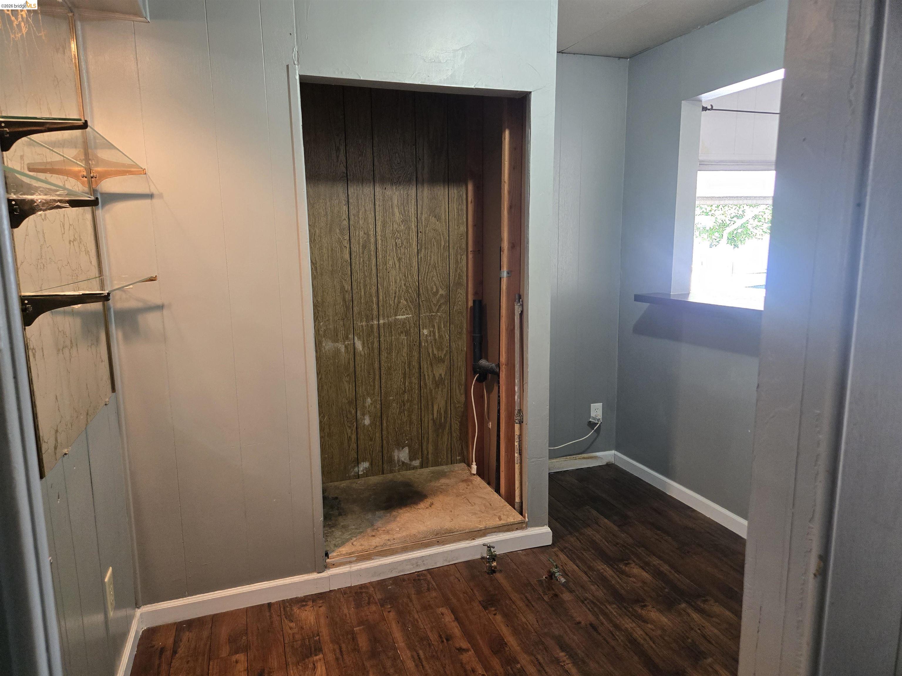 3301 Buchanan # 102