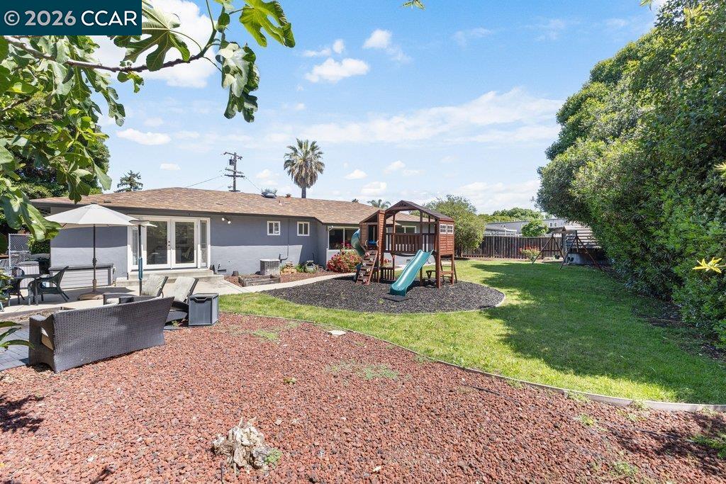 1139 Lovell Court