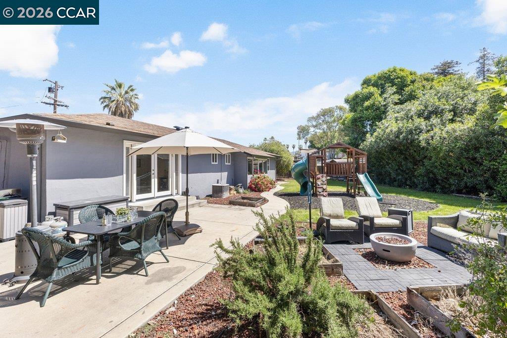 1139 Lovell Court