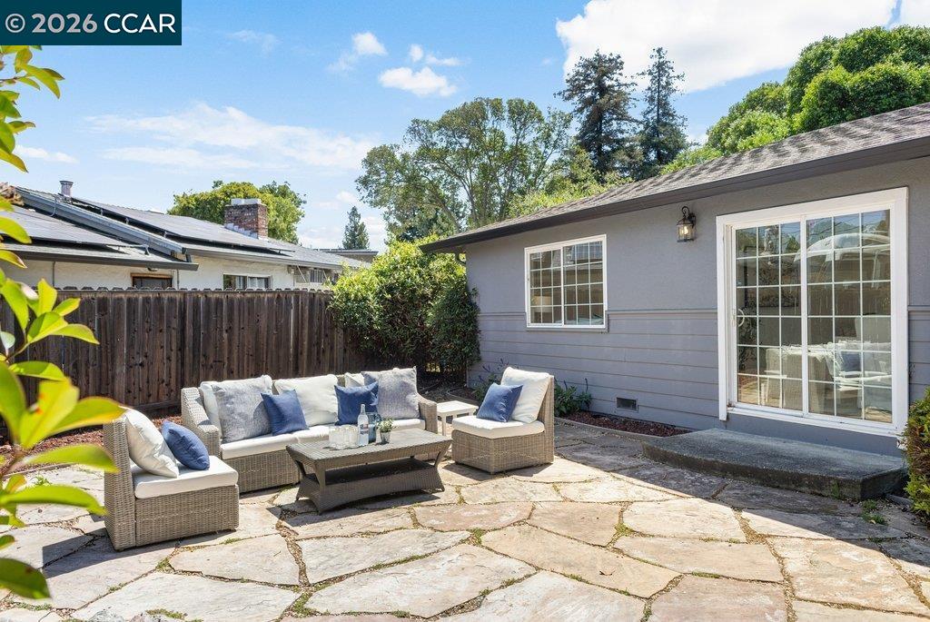 1139 Lovell Court
