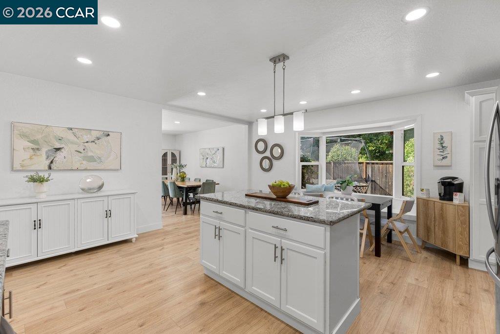 1139 Lovell Court