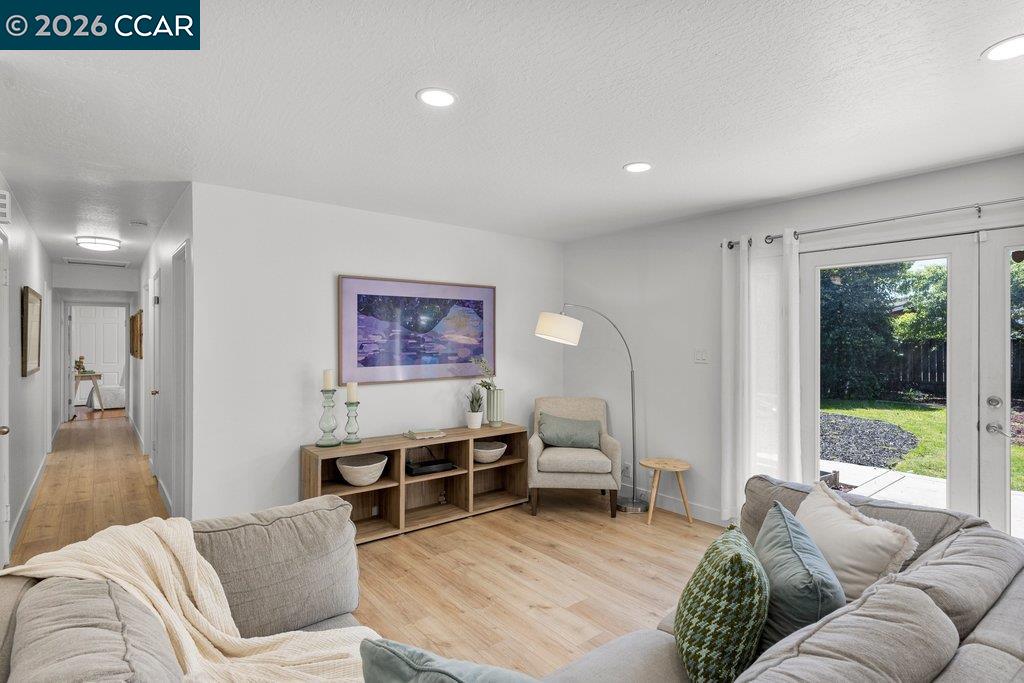 1139 Lovell Court