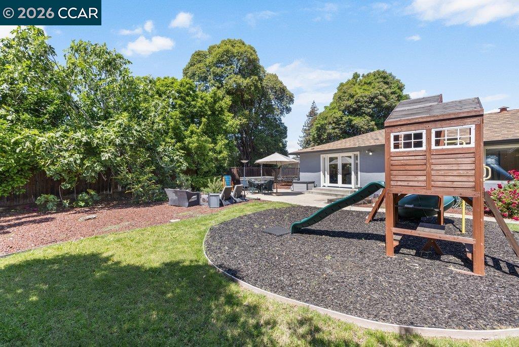 1139 Lovell Court