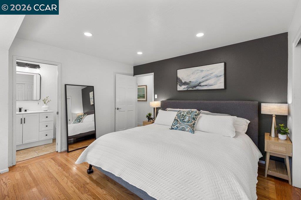 1139 Lovell Court
