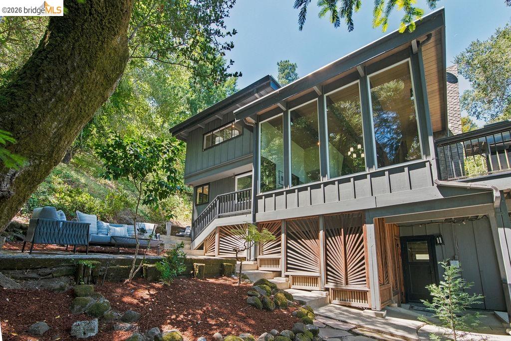 26 Fern Way