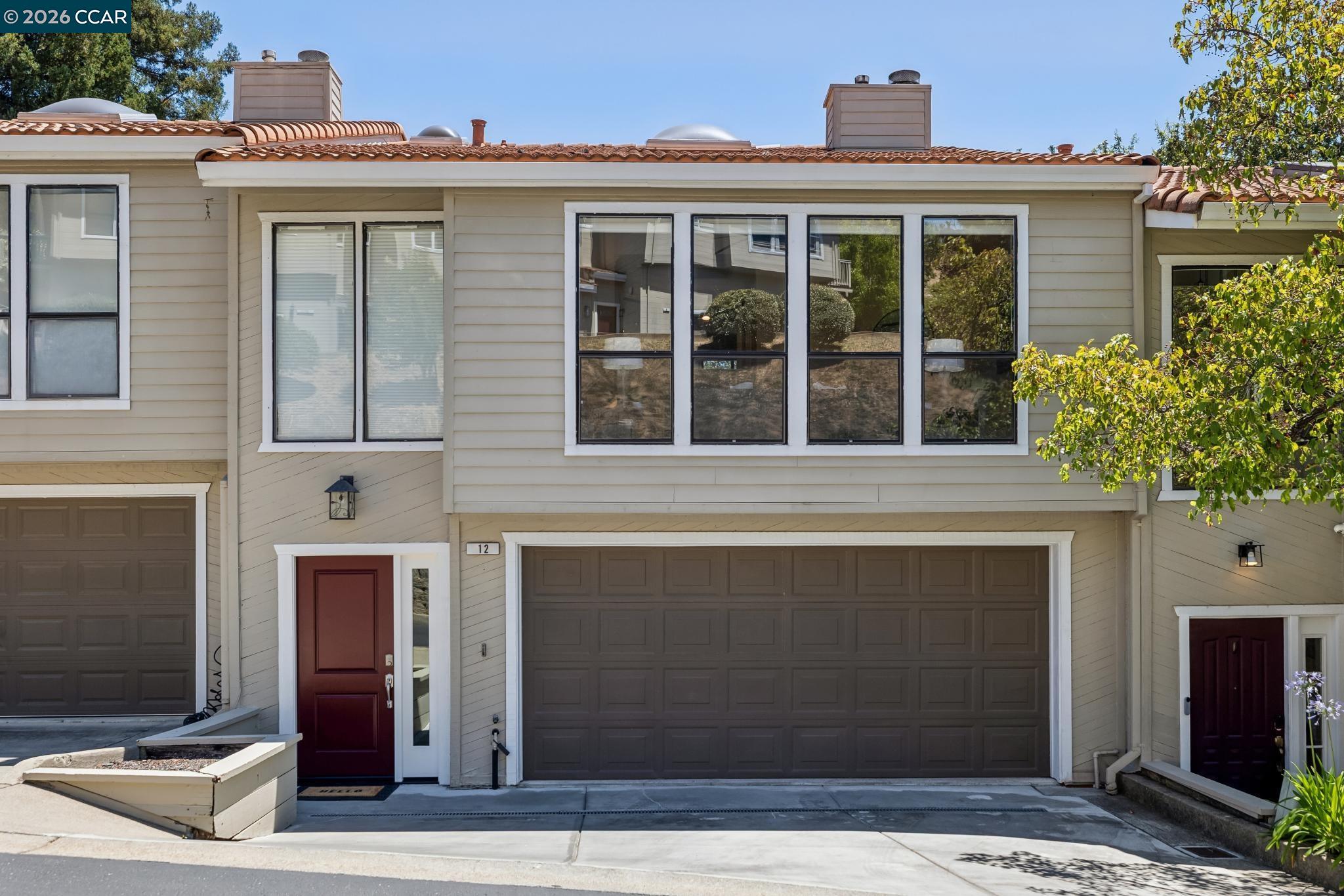 12 Heritage Oaks Rd