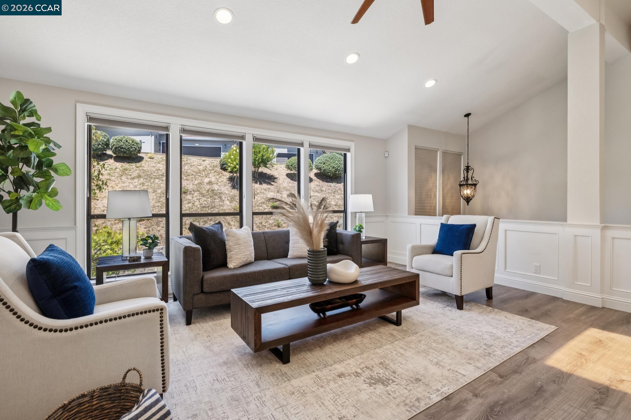 12 Heritage Oaks Rd