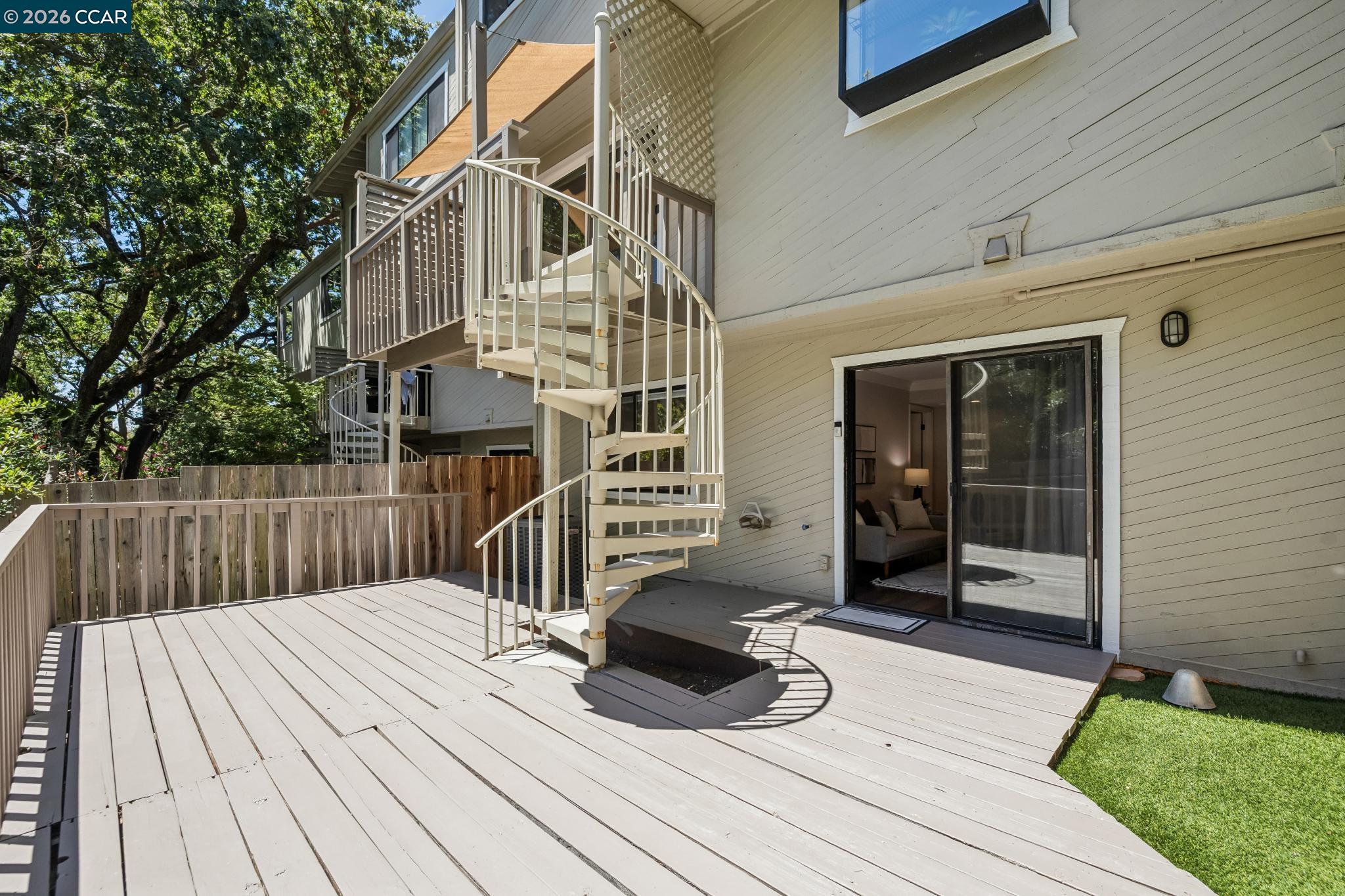 12 Heritage Oaks Rd