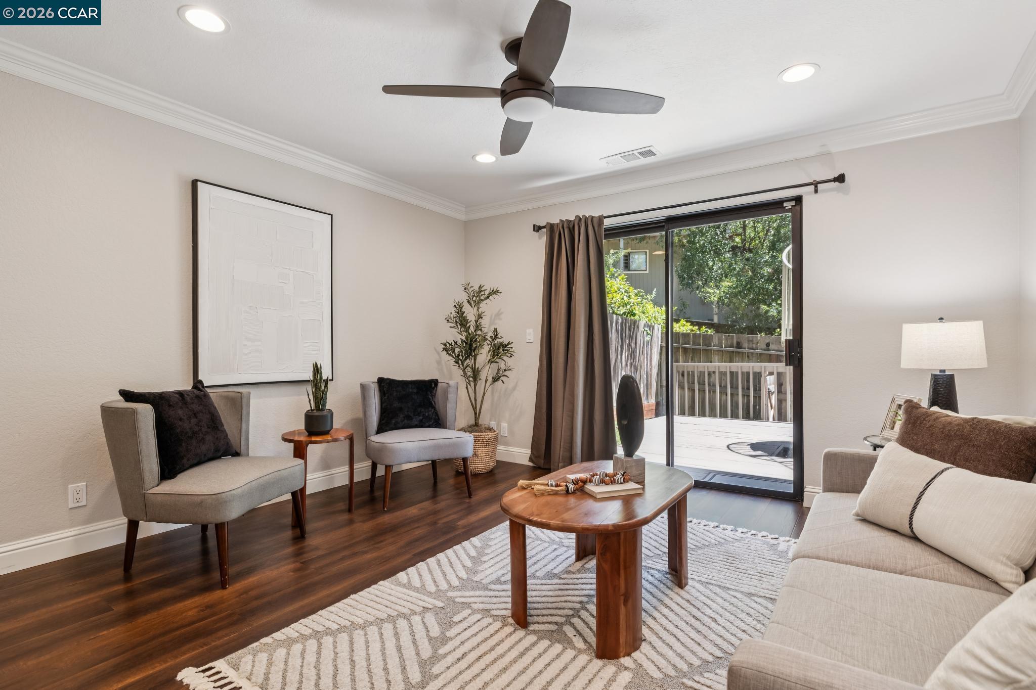 12 Heritage Oaks Rd