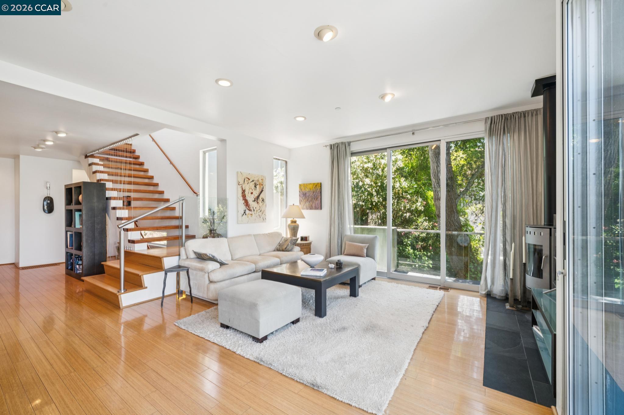34 Underhill Rd