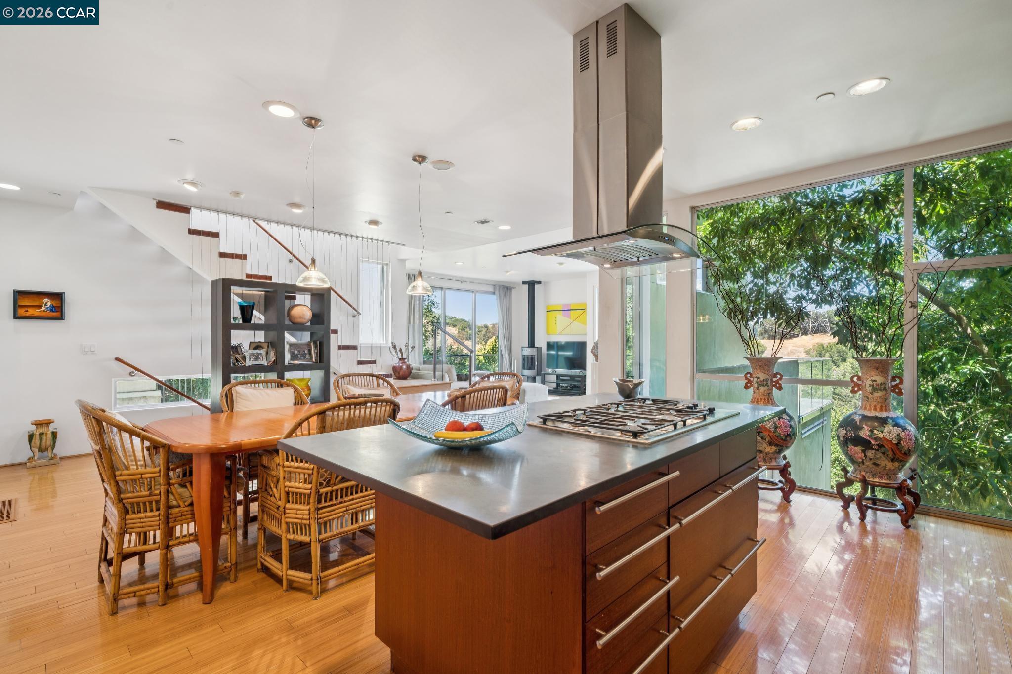 34 Underhill Rd