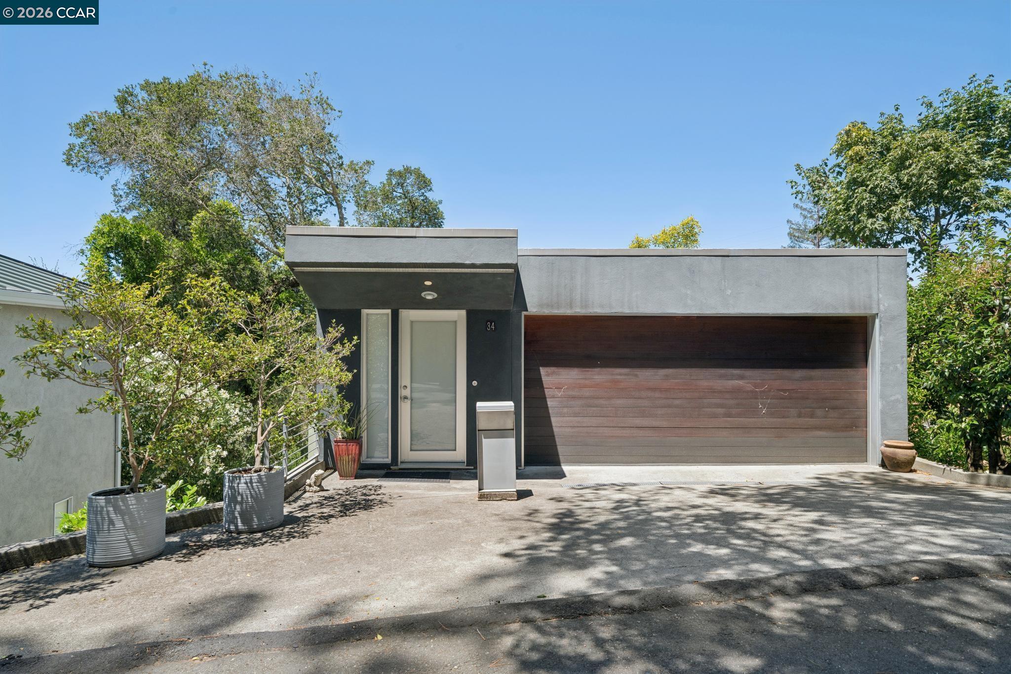 34 Underhill Rd