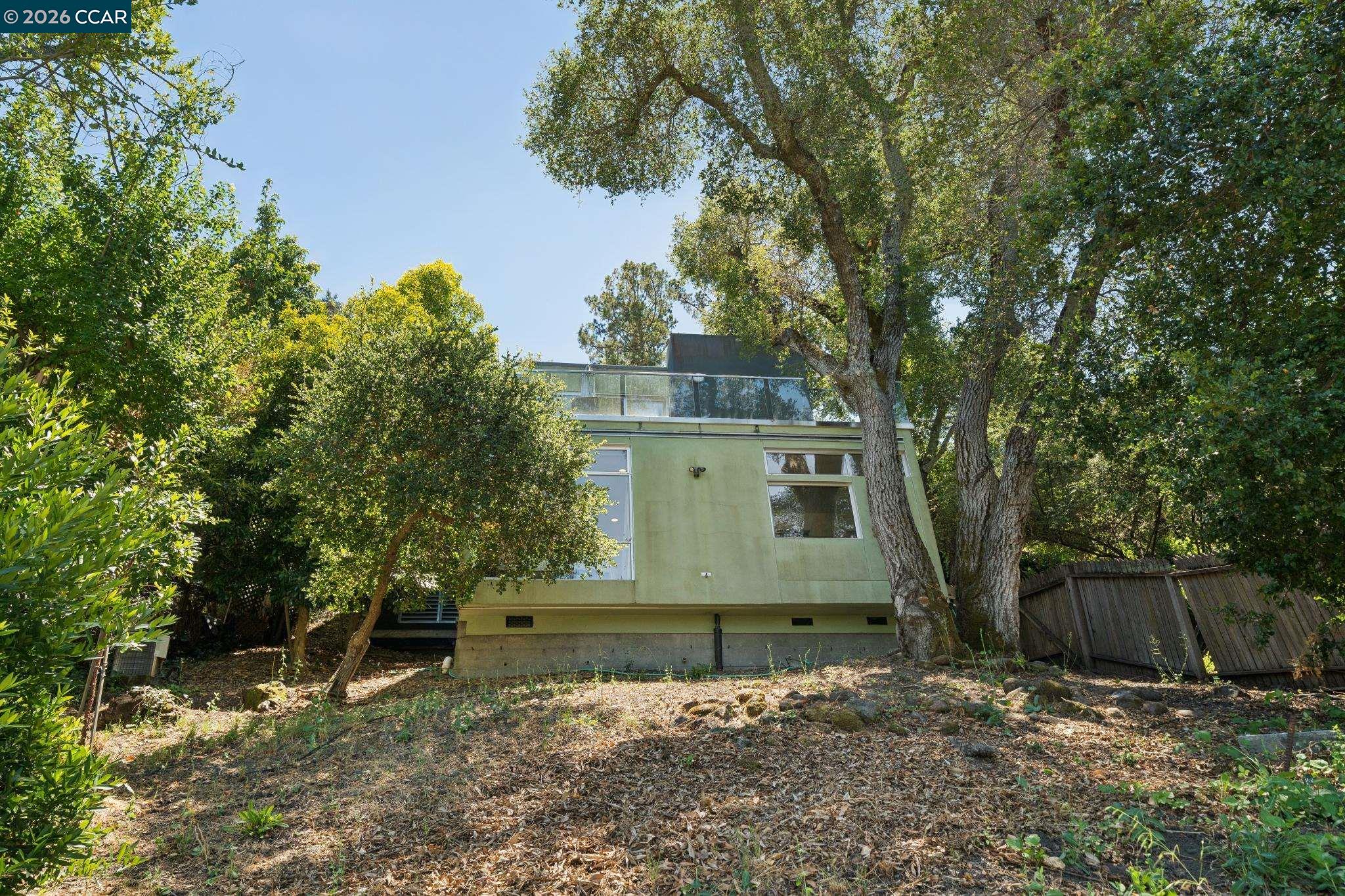 34 Underhill Rd
