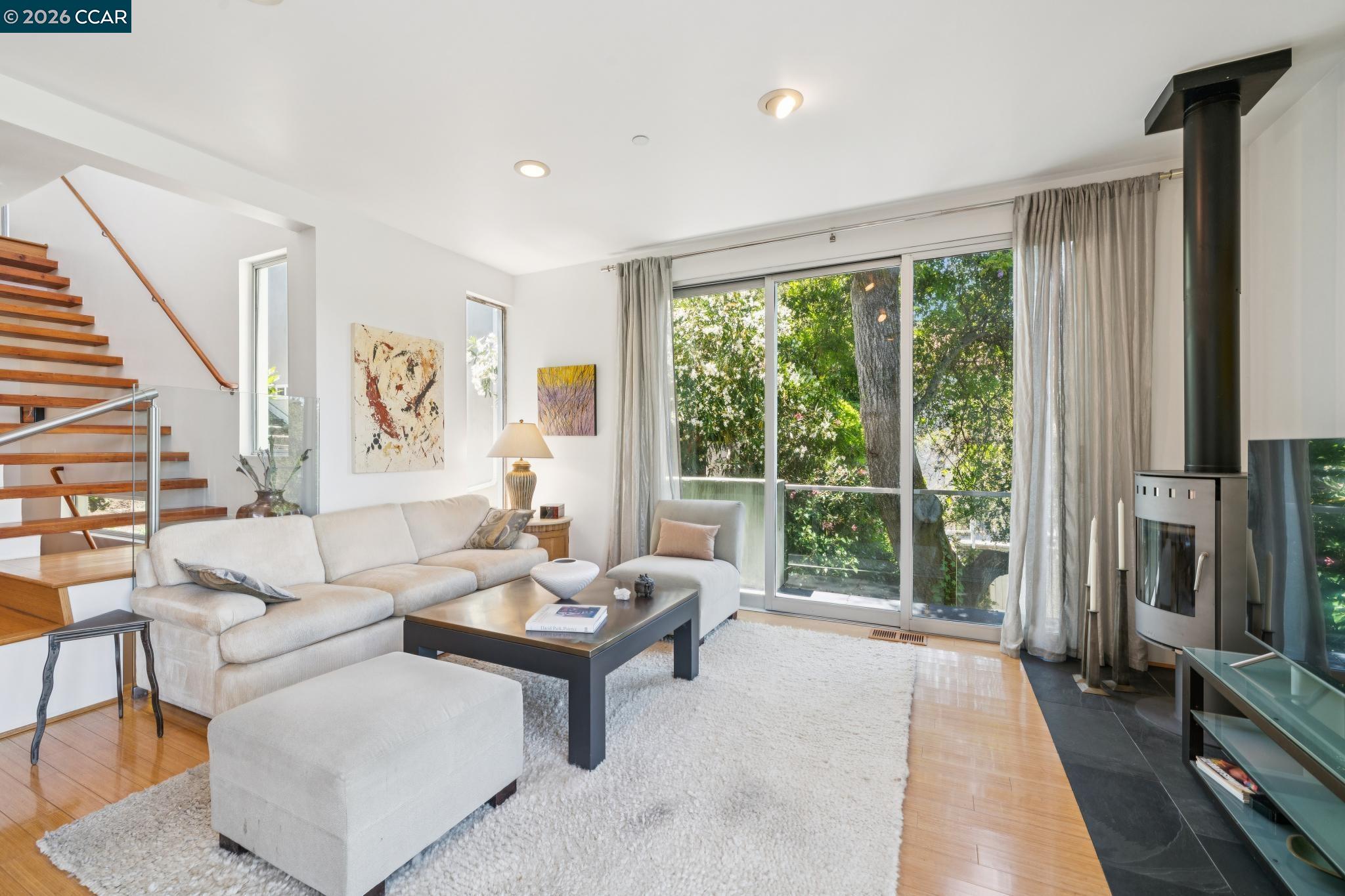 34 Underhill Rd