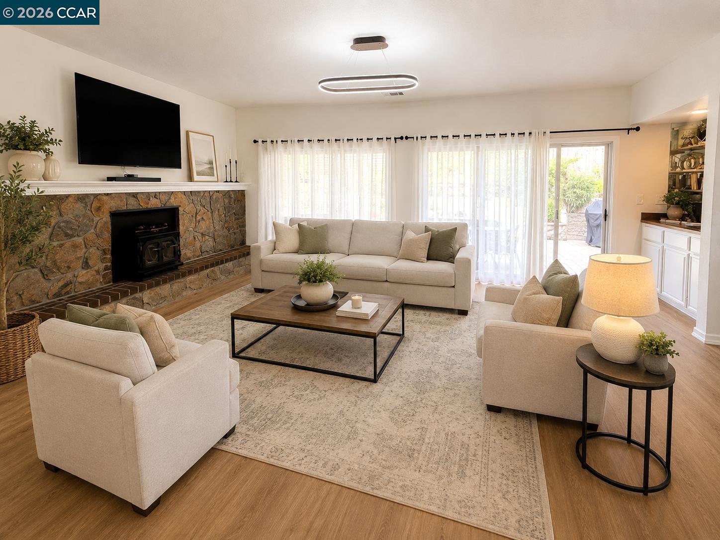 2307 Oak Glen Cir