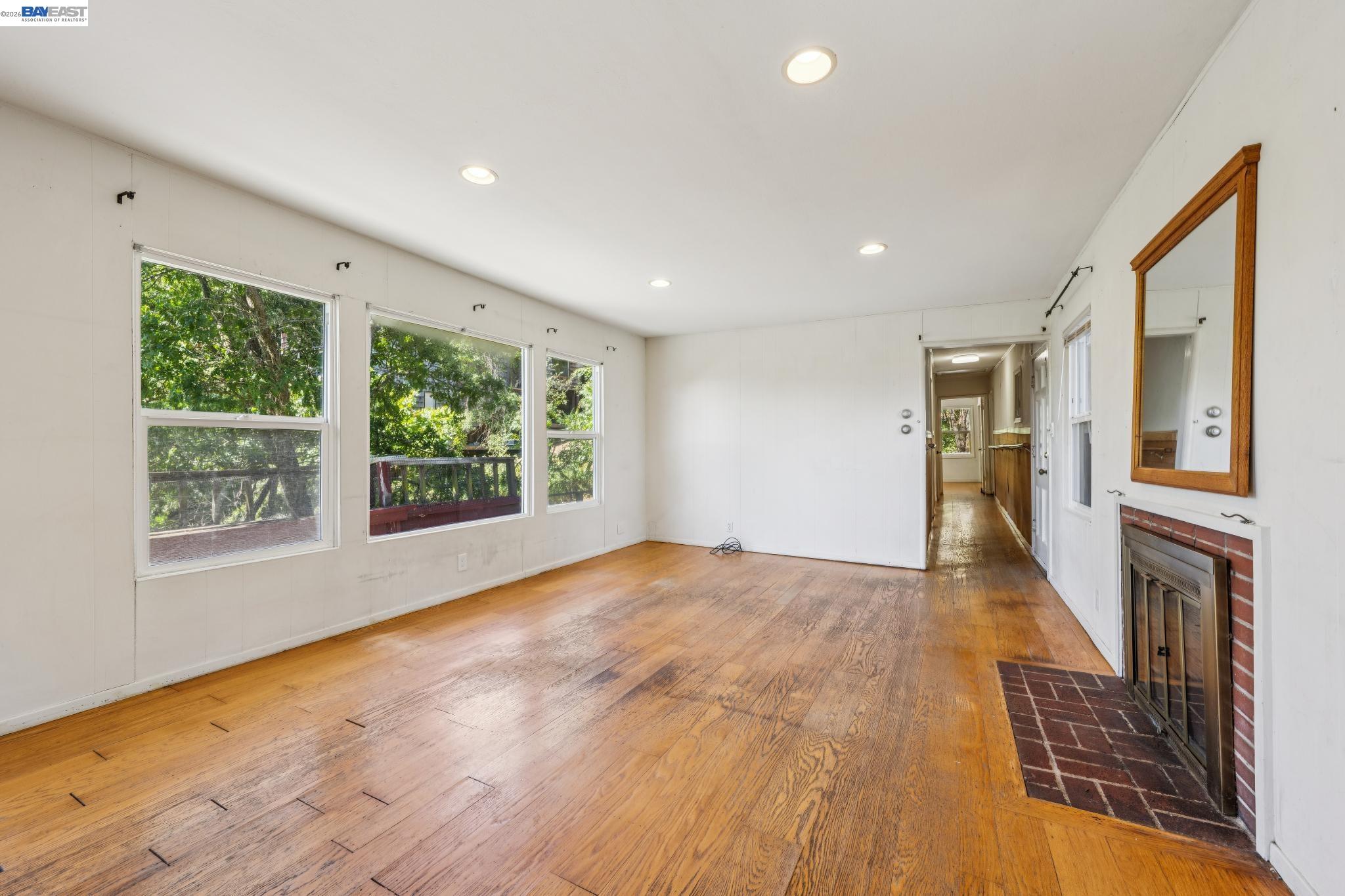 21 MONTE VISTA ROAD