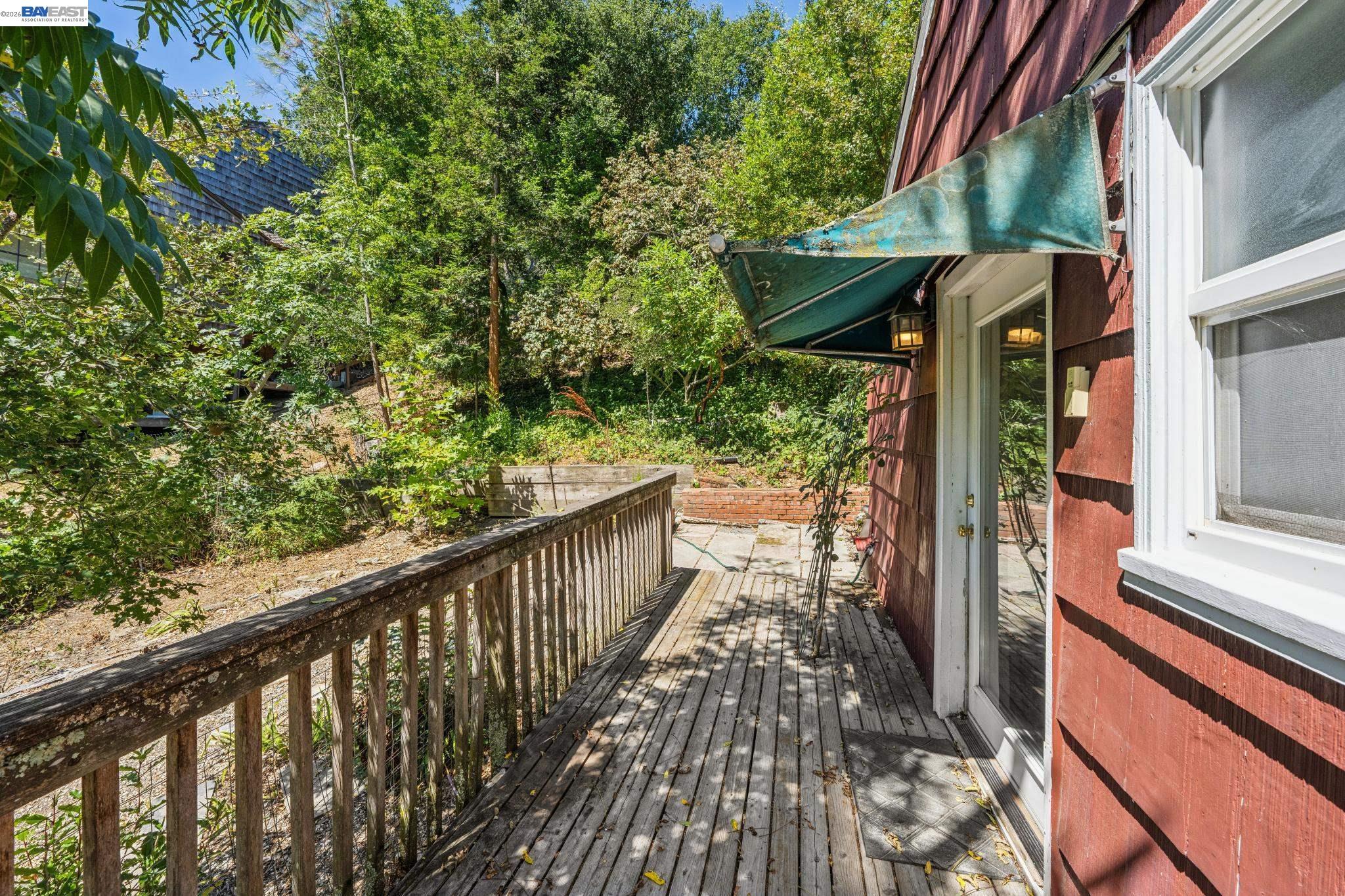 21 MONTE VISTA ROAD