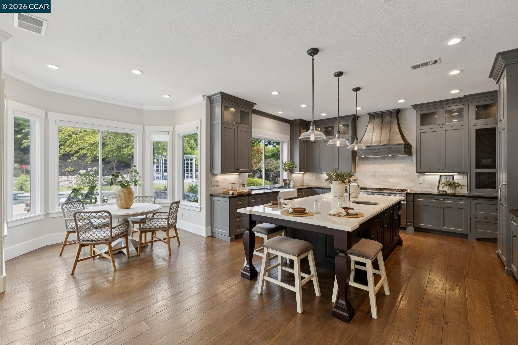 2478 Alamo Country Cir