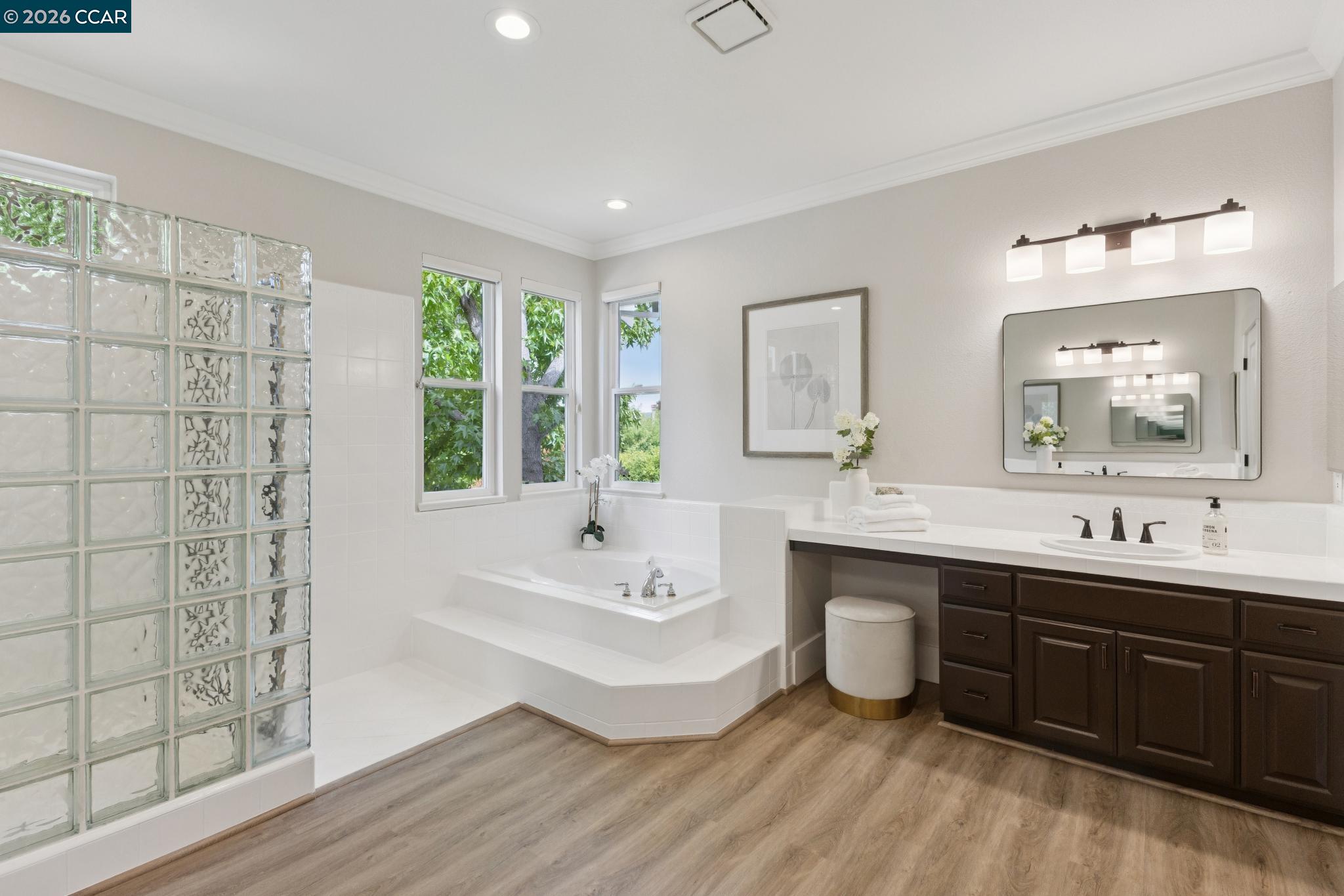 2478 Alamo Country Cir