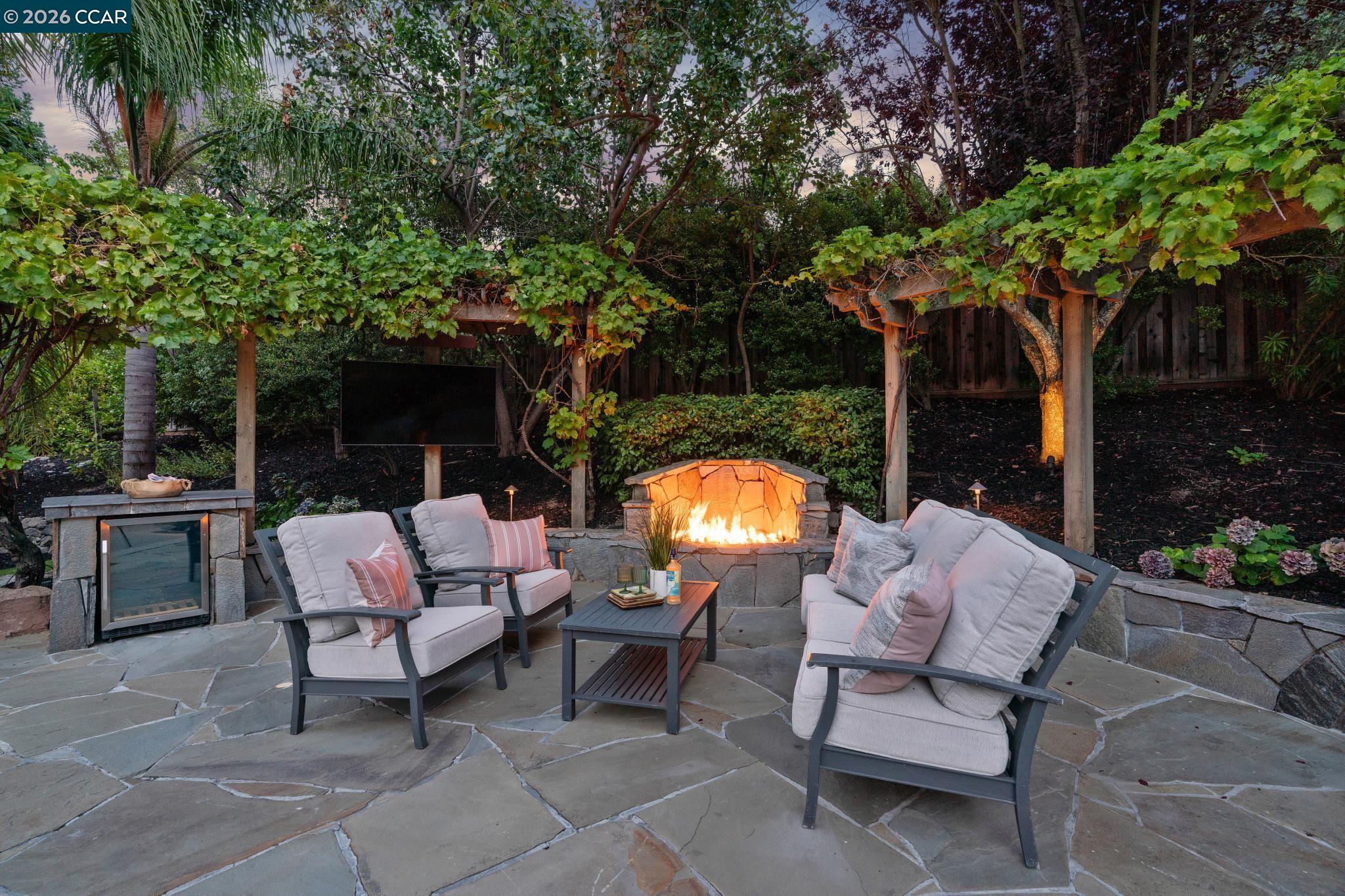 2478 Alamo Country Cir