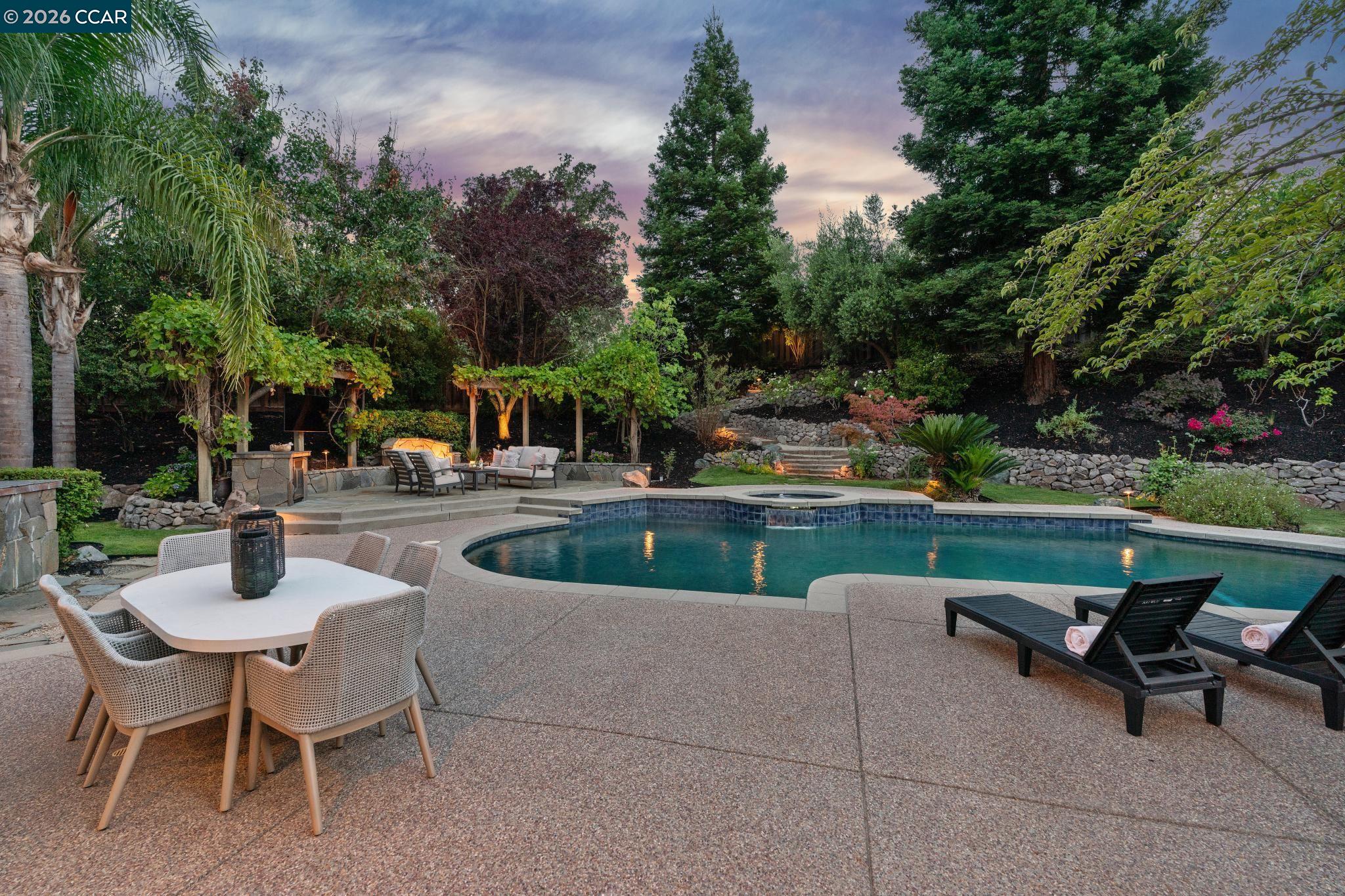 2478 Alamo Country Cir
