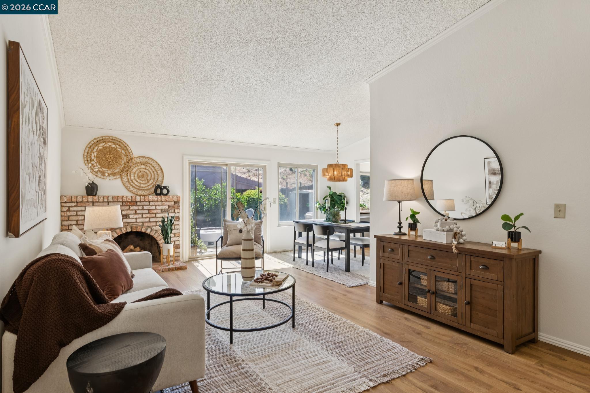 192 Sunrise Way