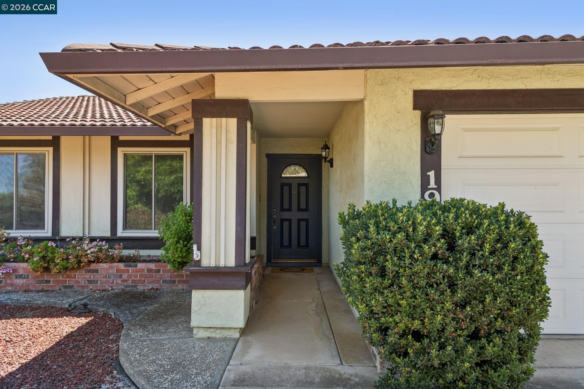 192 Sunrise Way