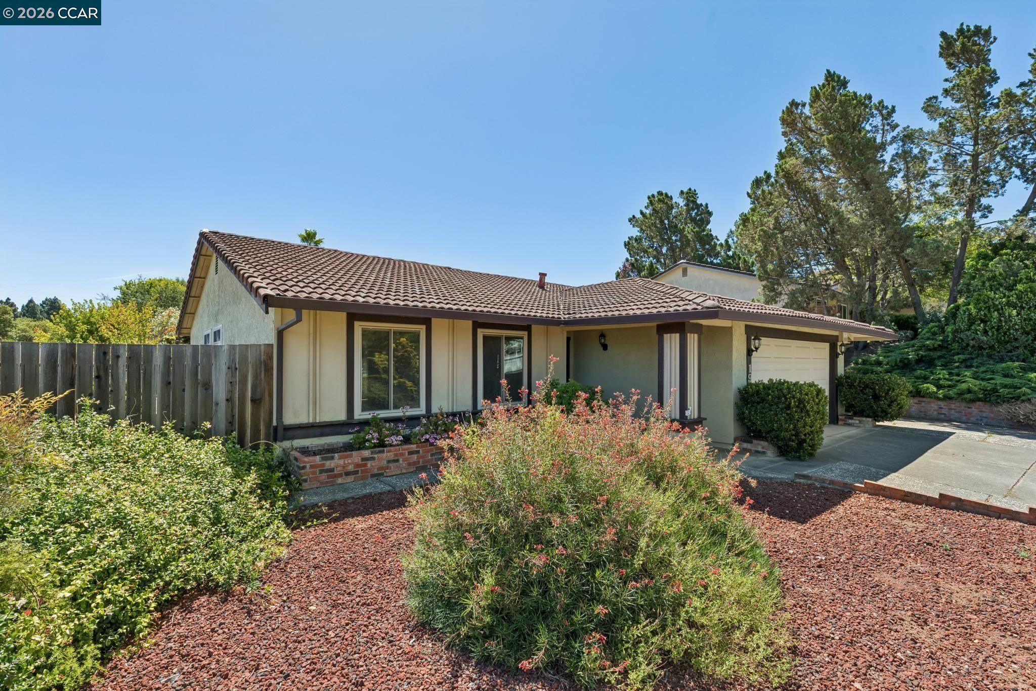 192 Sunrise Way