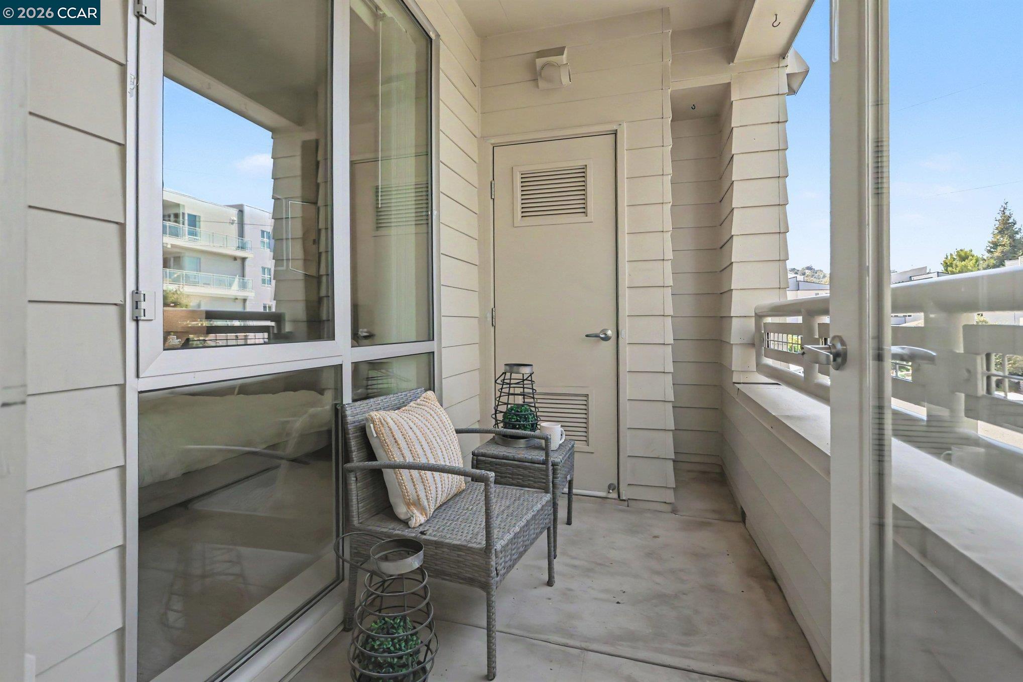1655 N California # 351