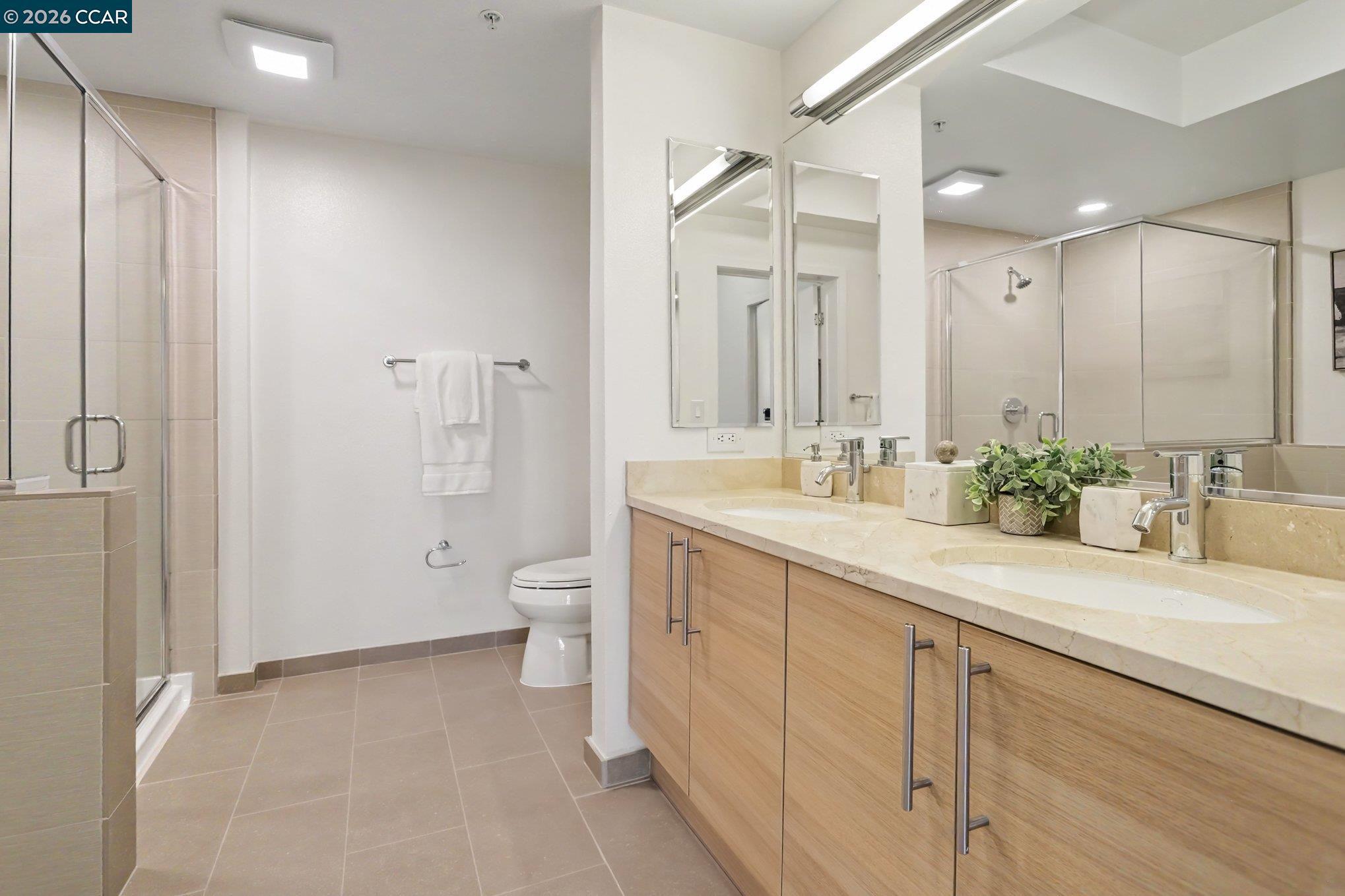 1655 N California # 351