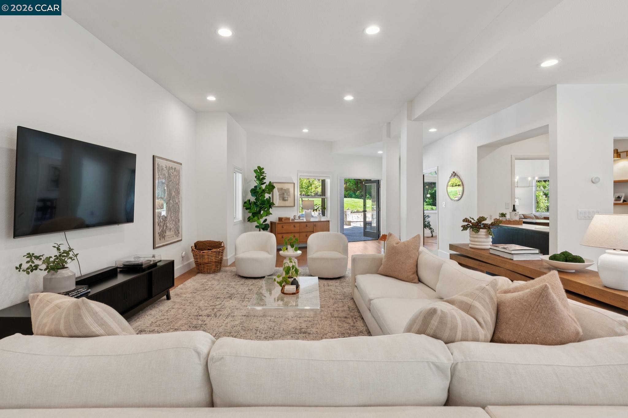 2900 Rohrer Drive