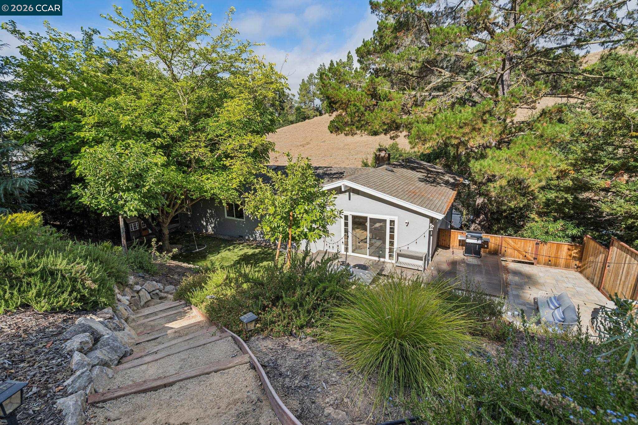 1064 Leland Drive