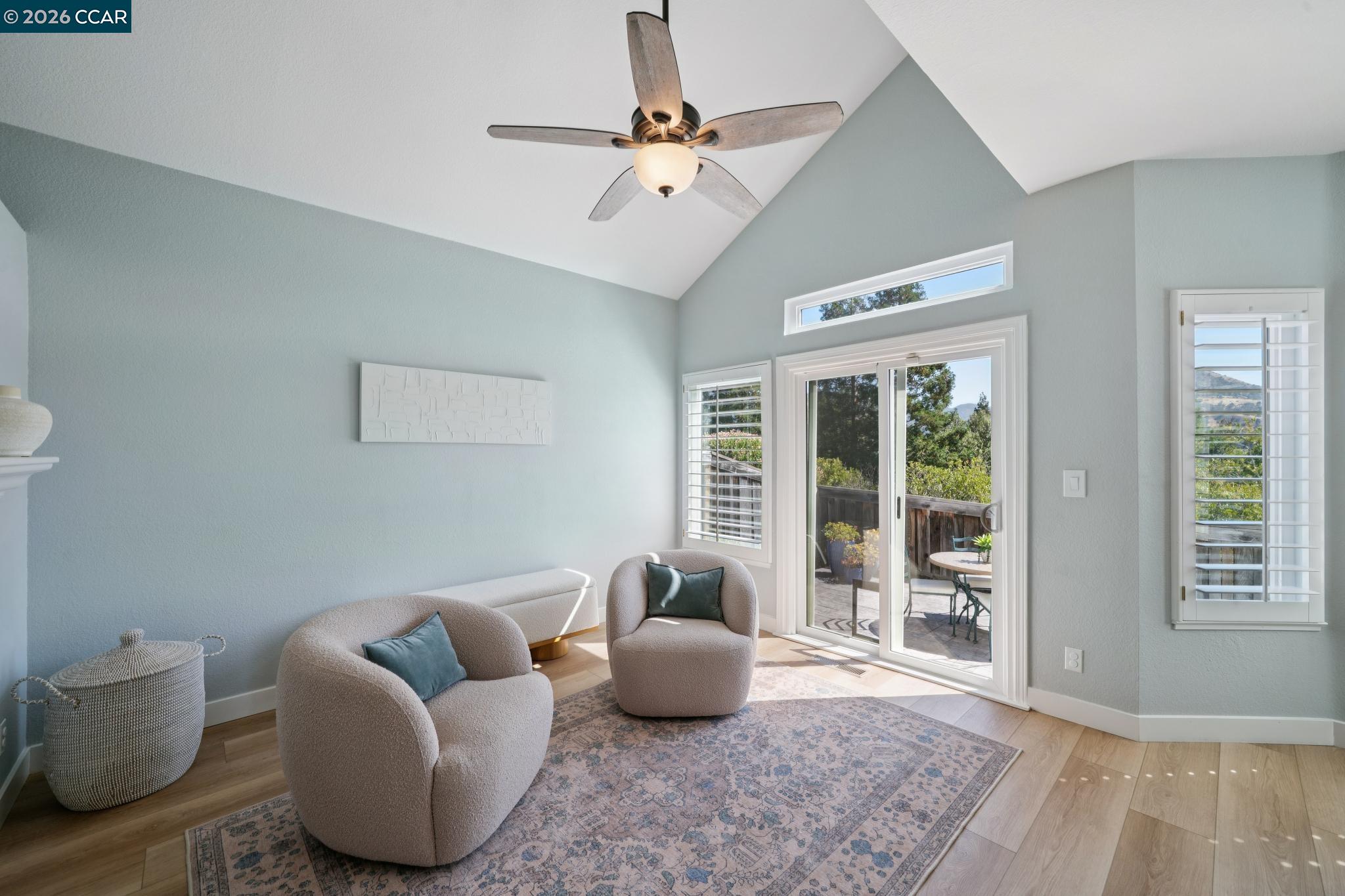 921 Arrowhead Ter