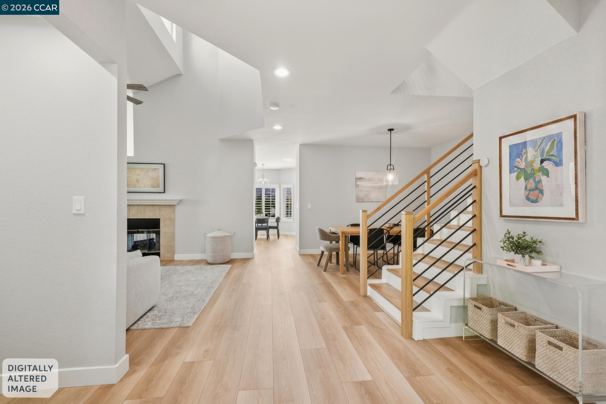 921 Arrowhead Ter